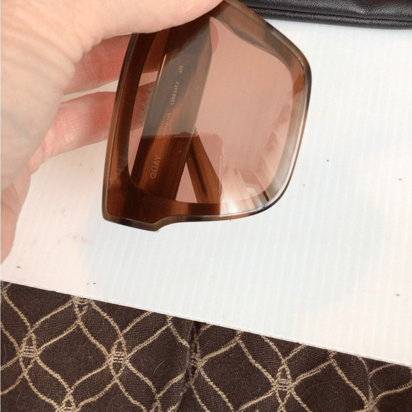 NEW! Rare Apricot Wood Drive in Quay Australia Brown Sunglasses Sleek Design main image 7
